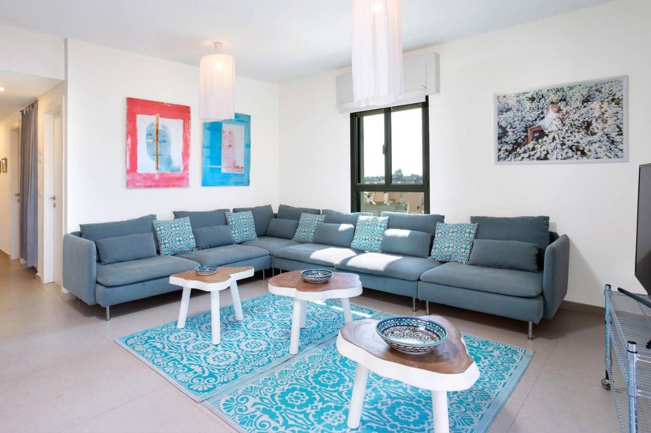 Sophisticated 3Br Penthouse In Jaffa'S Market เทลอาวีฟ ภายนอก รูปภาพ
